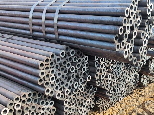 德格45#小口径无缝钢管